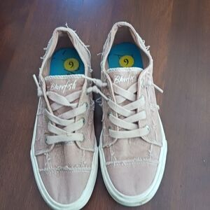 Blowfish Women's Pink Sneakers